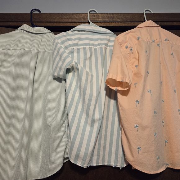 Sonoma Mens Button-Down Shirt Trio in Light Blue and Peach - Picture 2 of 5